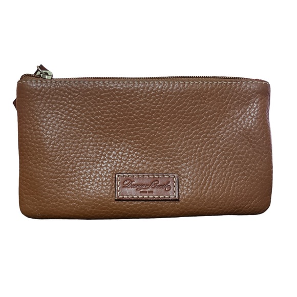 Dooney & Bourke Handbags - DOONEY AND BOURKE CLUTCH in Brown Leather - 7” X 4” Excellent Condition !!